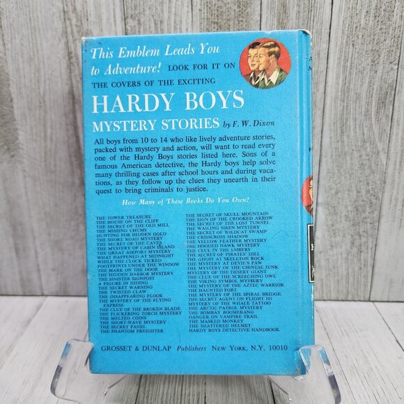 Vintage The Hardy Boys Book 9 - The Great Airport Mystery by Franklin Dixon - Picture 3 of 4